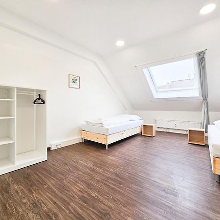 Raj Living - City Center Apartments With 5 Rooms - 10 Min Messe Dus Dusseldorf Exterior photo