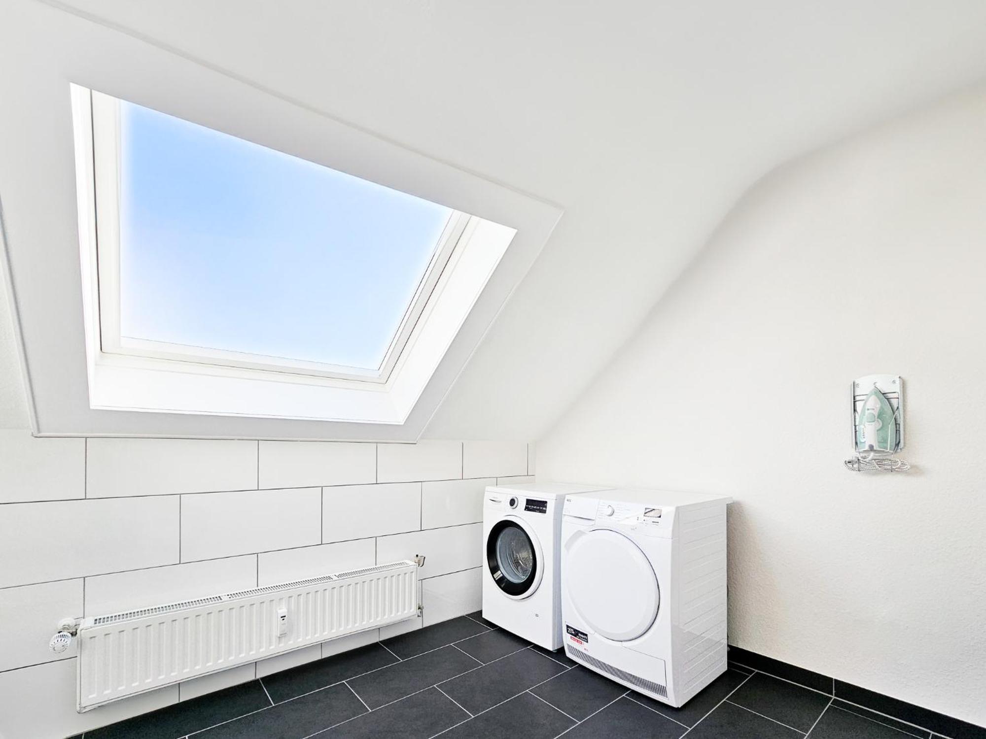 Raj Living - City Center Apartments With 5 Rooms - 10 Min Messe Dus Dusseldorf Exterior photo
