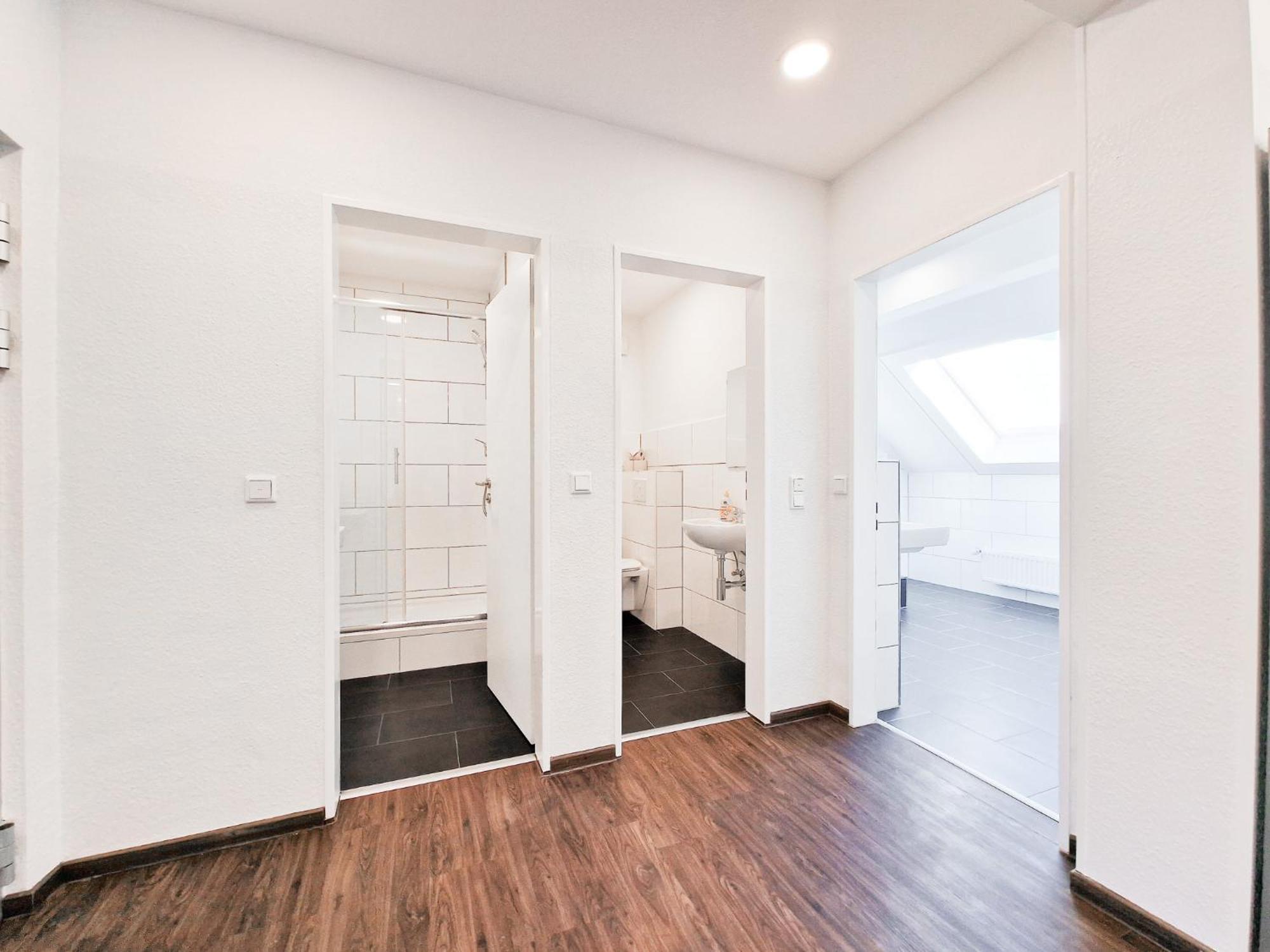 Raj Living - City Center Apartments With 5 Rooms - 10 Min Messe Dus Dusseldorf Exterior photo